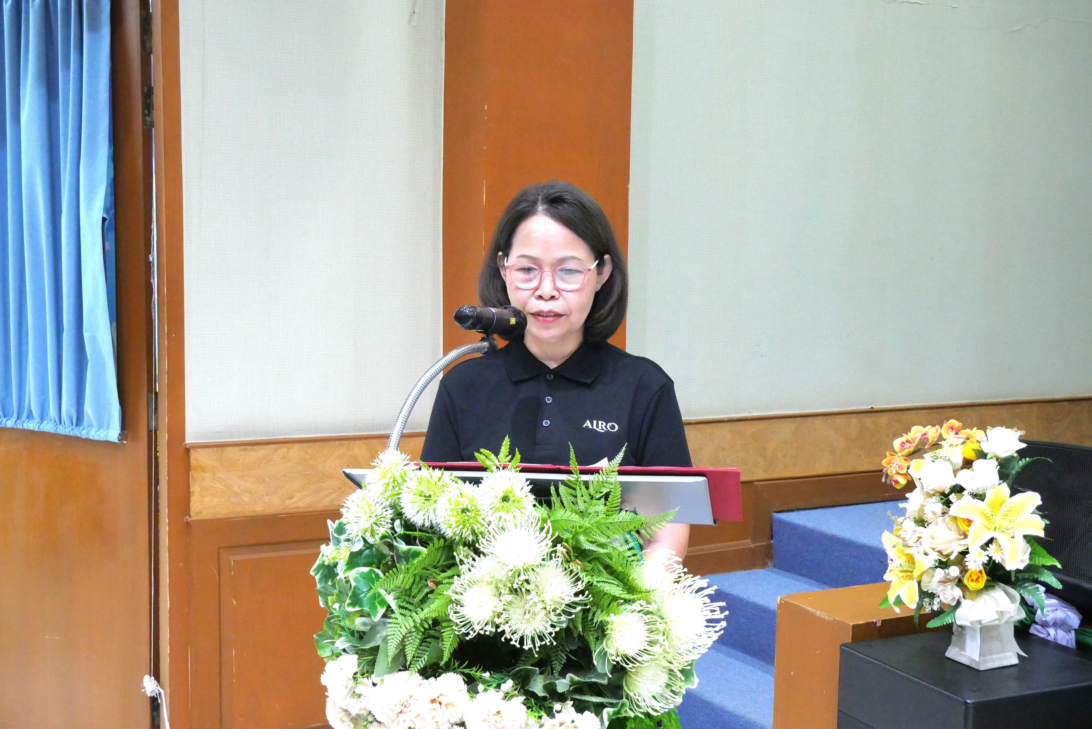 title - เลขาธิการ ส.ป.ก. เปิดการประชุม “สร้างความเข้าใจในการดำเนินโครงการและให้คำชี้แจงเกี่ยวกับการรวบรวม การเก็บข้อมูลเพื่อ ใช้ในการจัดทำแผนกำหนดตำแหน่ง เพื่อปรับปรุงการกำหนดตำแหน่งเป็นระดับสูงขึ้น ของ ส.ป.ก.”